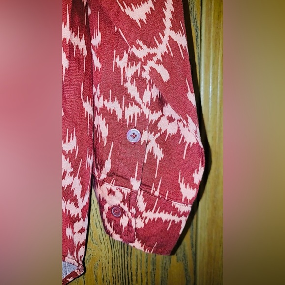 Knox Rose Women Button-Down Shirt, Hi-Low, Hem Pocket Deep-Red, Western Boho NWT - Picture 6 of 14